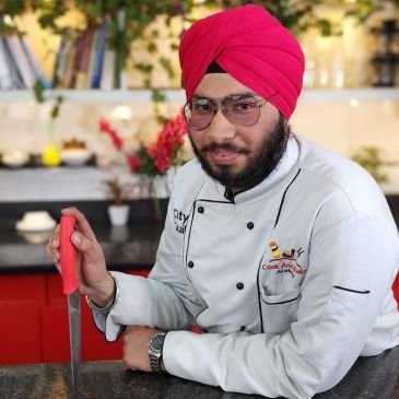 COOK AND BAKE ACADEMY