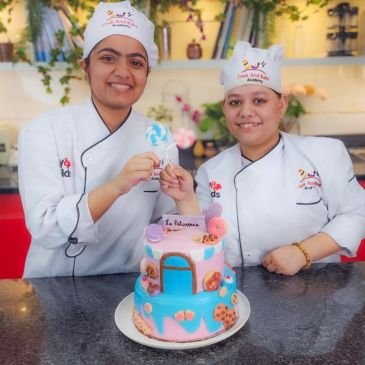 COOK AND BAKE ACADEMY